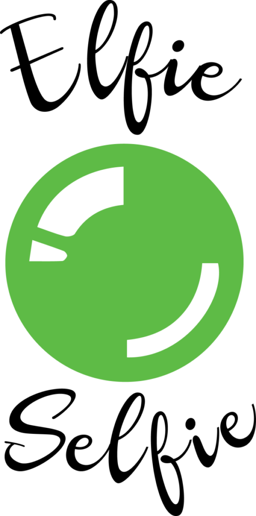 Elfie Selfie Green Circle SVG